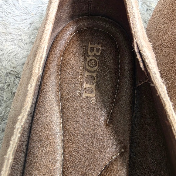 Born Ballet Flats Taupe Suede Round Toe Comfort Slip On Womens 10M Excellent - Picture 3 of 6